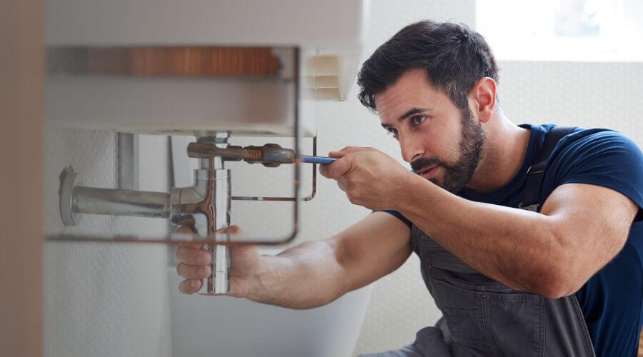 Professional sewer line replacement in Como, MS